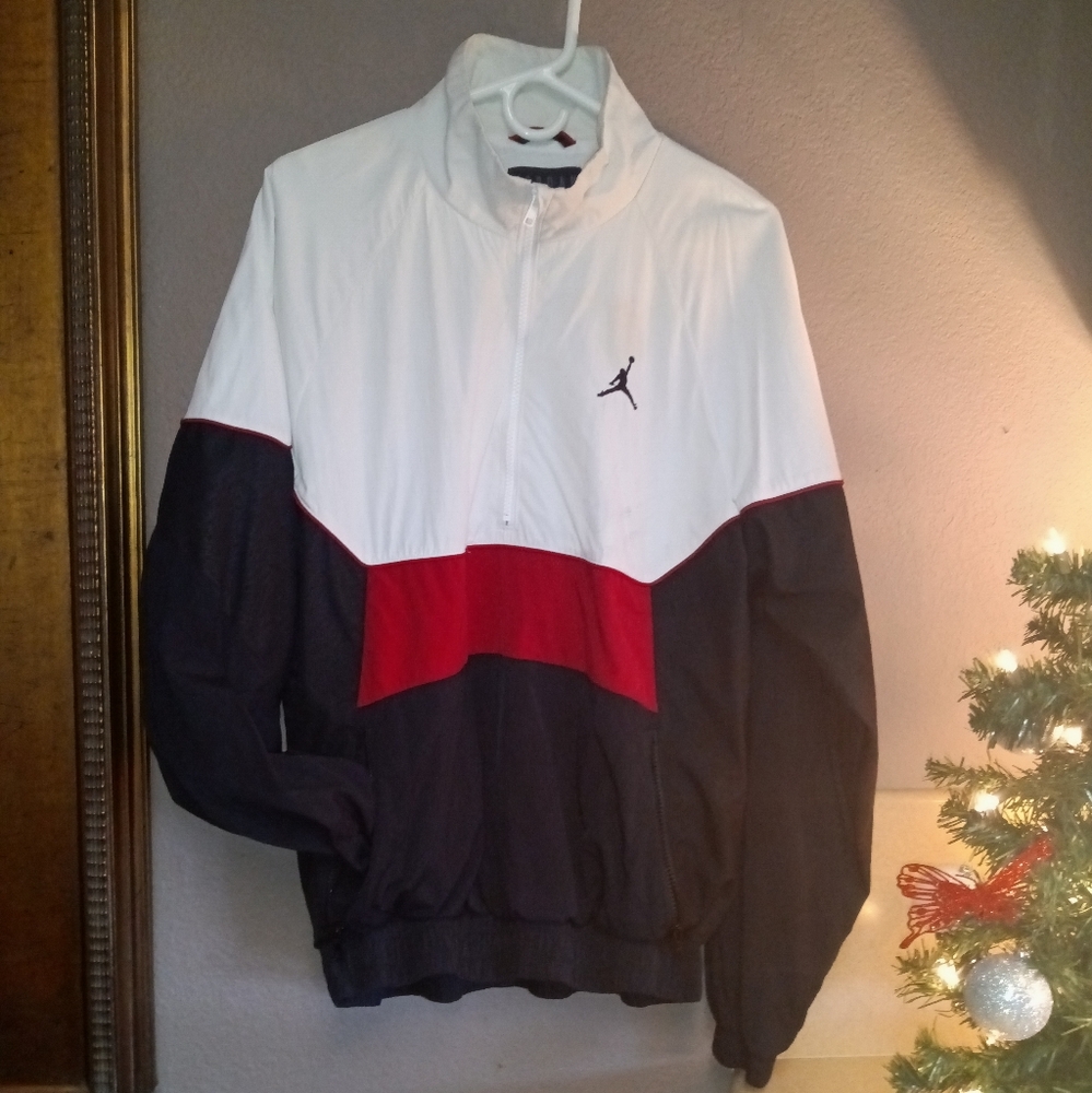 Jordan windbreaker